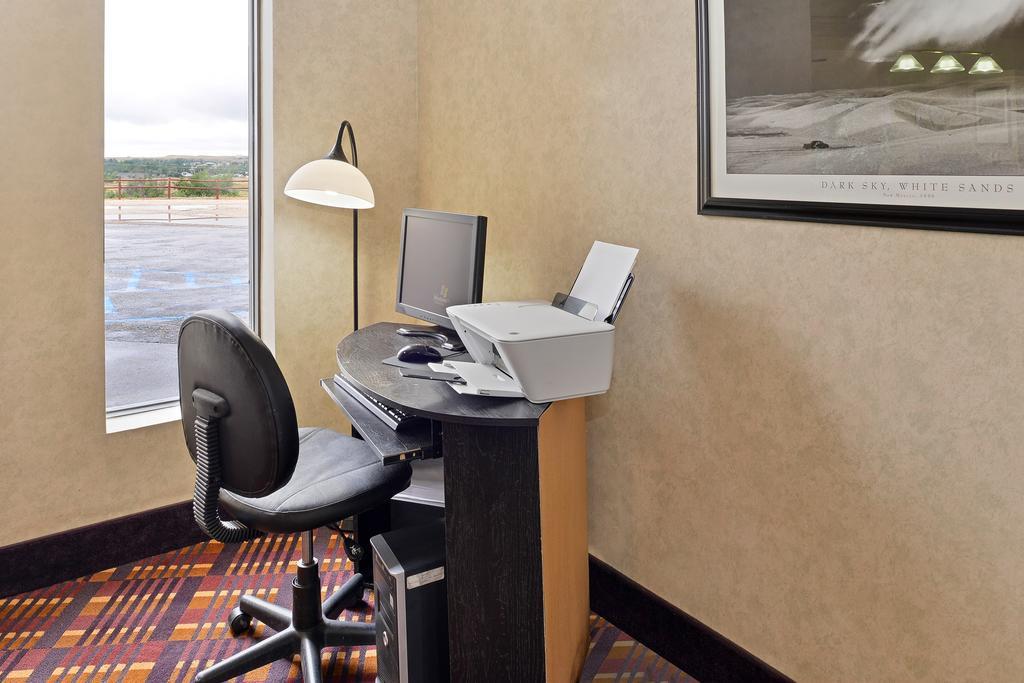 ซูเปอร์ 8 บาย วินด์แฮม แคสเปอร์ เวสต์ บาย เดอะ ริเวอร์ Motel ภายนอก รูปภาพ
